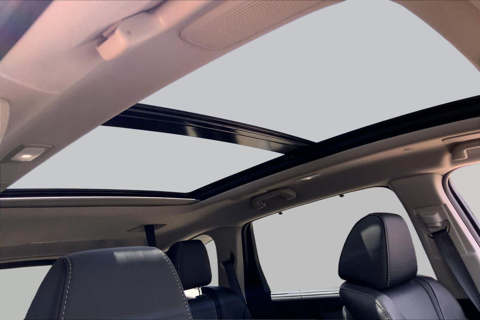 Used 2026 Acura MDX w/ Technology Package FWD image 14