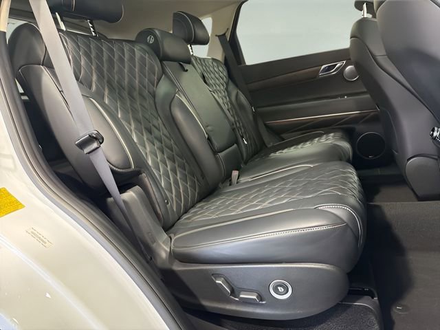 Used 2022 Genesis GV80 3.5T w/ Prestige Package 07 image 38