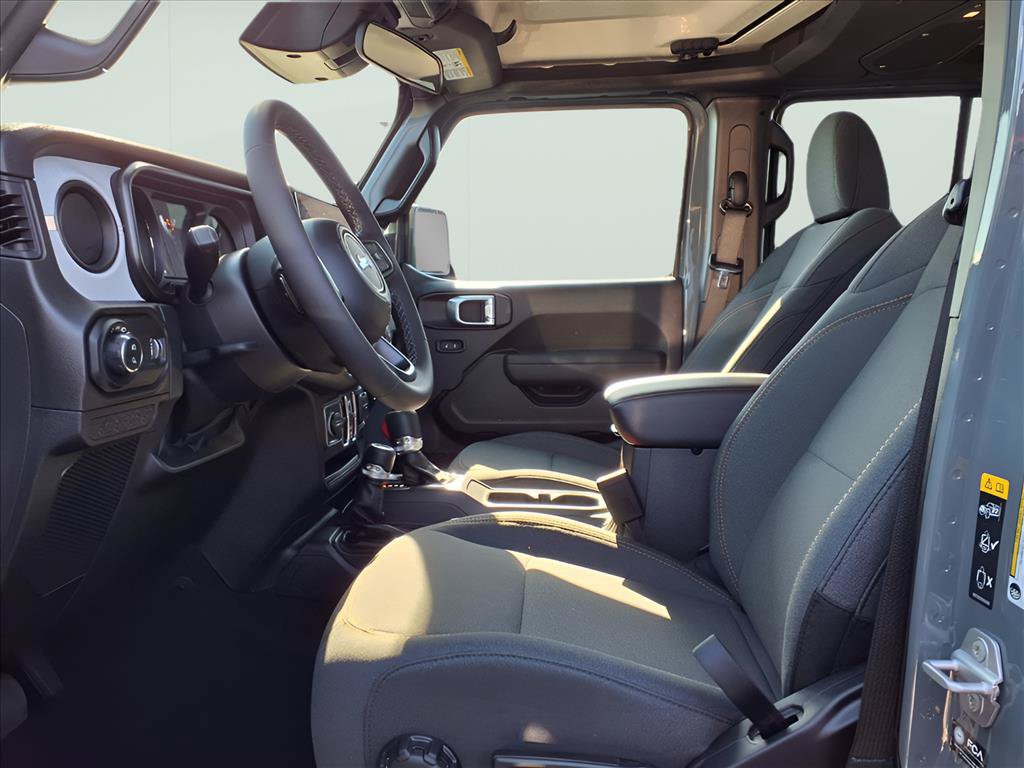 New 2026 Jeep Gladiator Sport AWD/4WD image 7