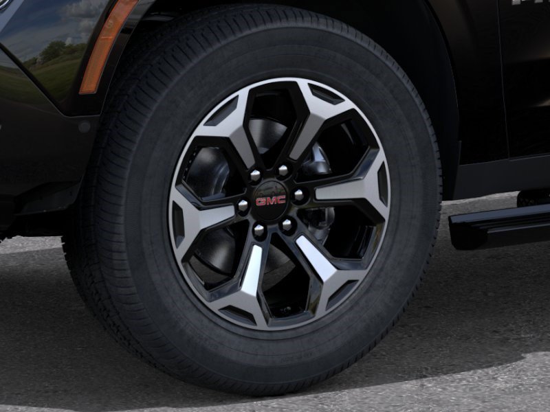 New 2026 GMC Yukon AT4 Ultimate w/ LPO, Floor Liner Package AWD/4WD image 11