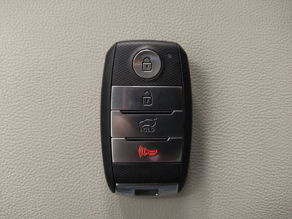 Used 2020 Kia Sorento SX FWD image 32