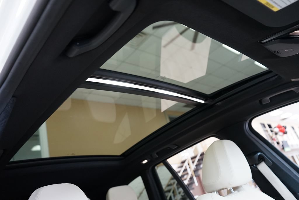 Used 2018 BMW X3 xDrive30i AWD/4WD image 12