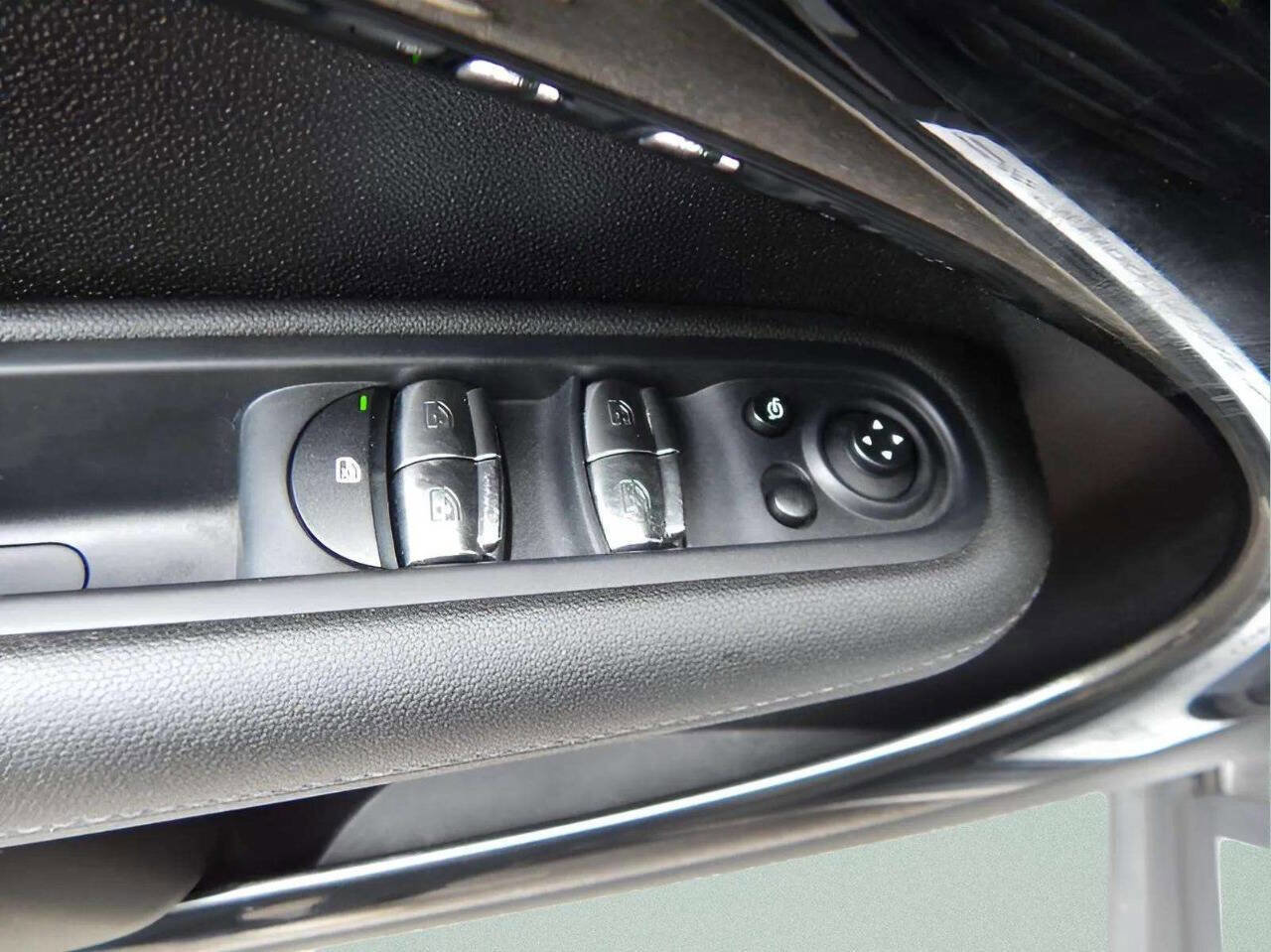 Used 2016 MINI Cooper Countryman S image 17