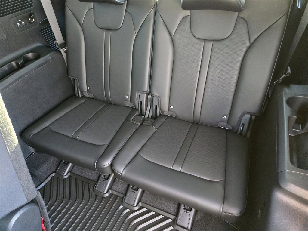 New 2026 Kia Sorento S w/ S Panoramic Sunroof Package image 18