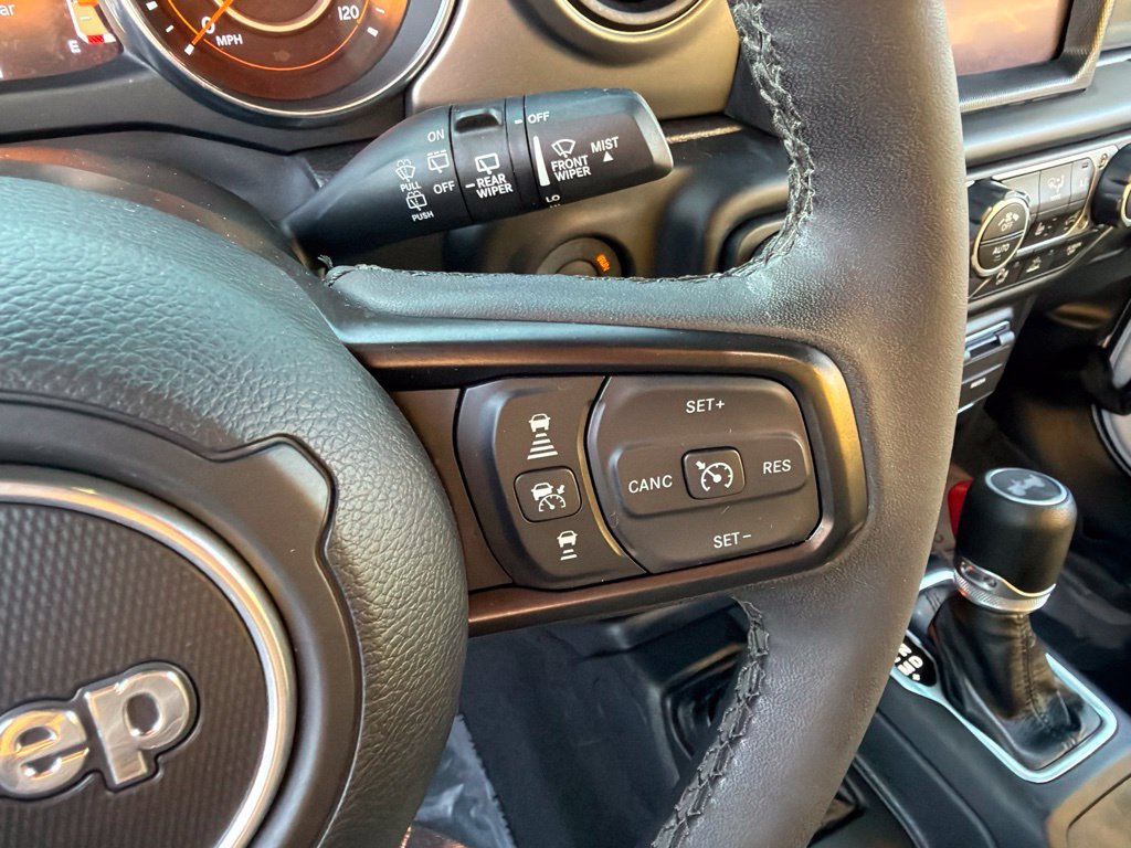 Used 2023 Jeep Wrangler Unlimited Sport w/ Sun And Sound Package AWD/4WD image 32