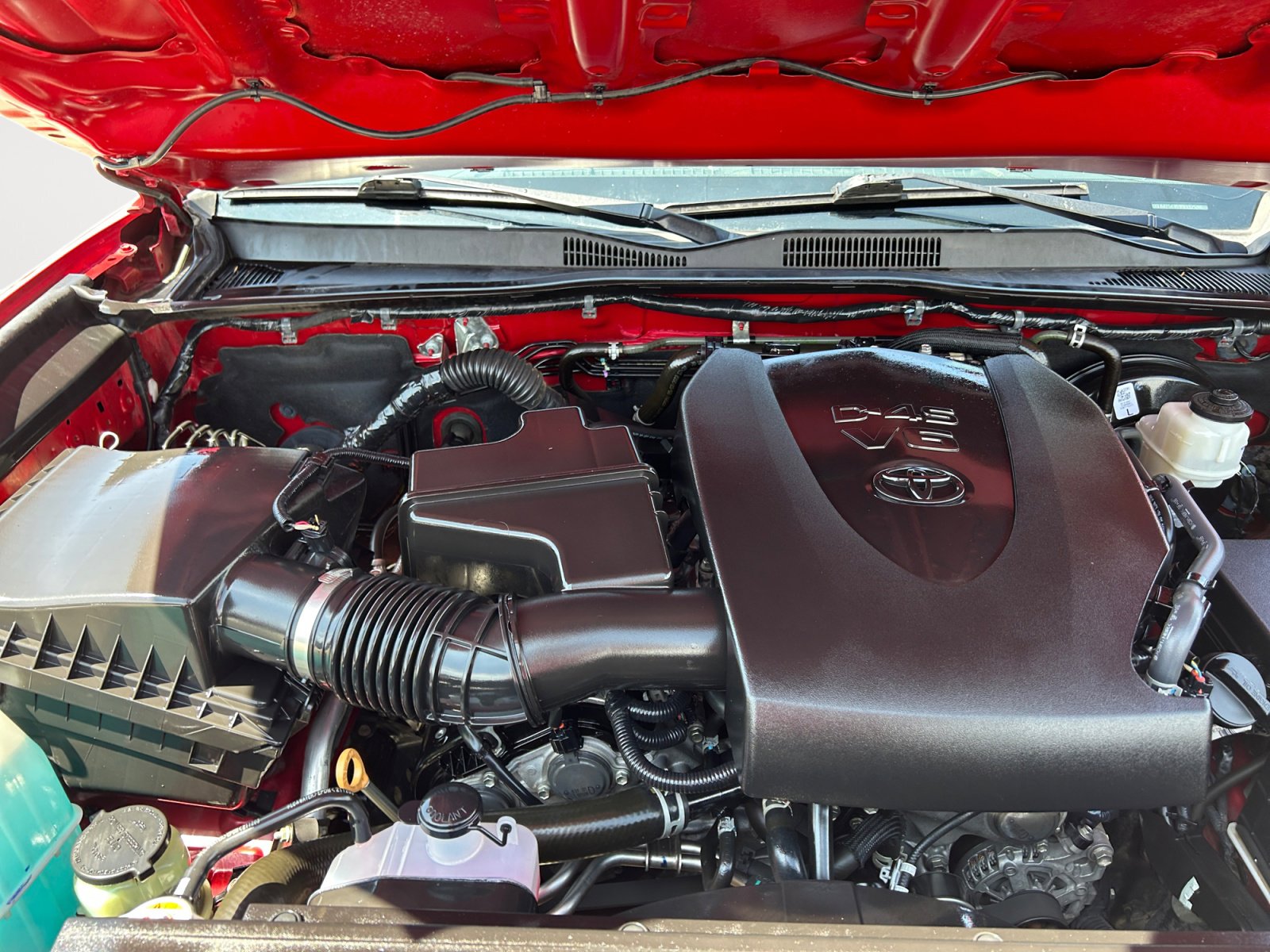 Used 2022 Toyota Tacoma SR5 RWD image 24