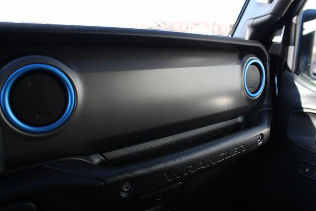 Used 2022 Jeep Wrangler Sport S image 25