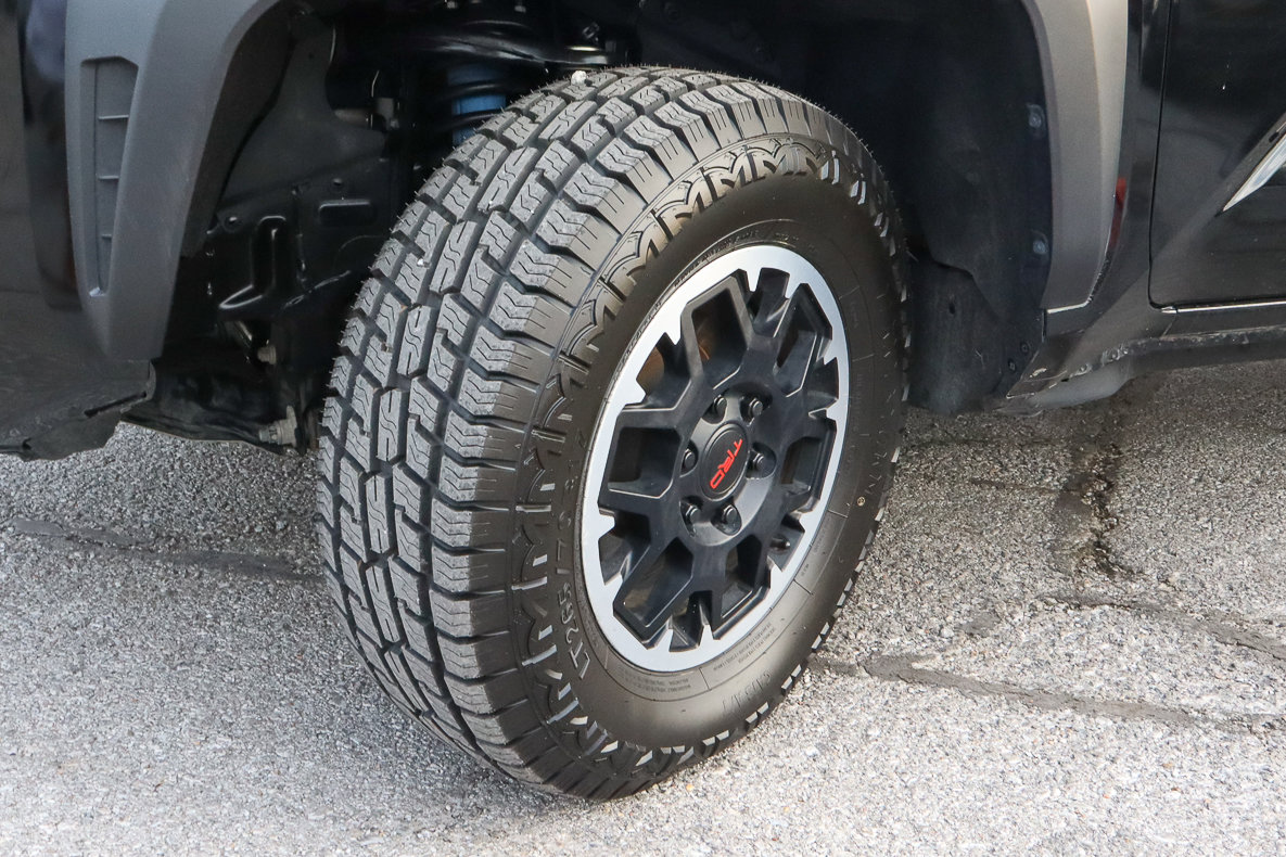 Used 2024 Toyota Tacoma TRD Off-Road image 19