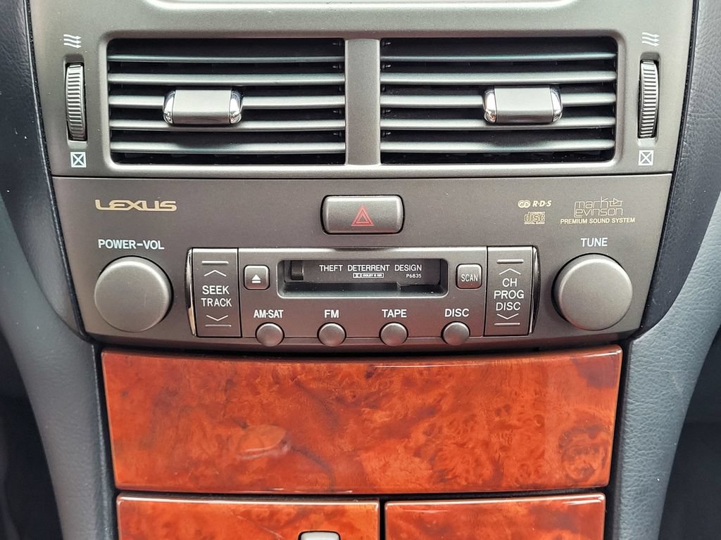 Used 2004 Lexus LS 430 RWD image 14