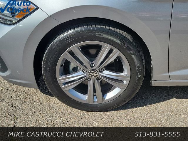 Used 2024 Volkswagen Jetta SE FWD image 9