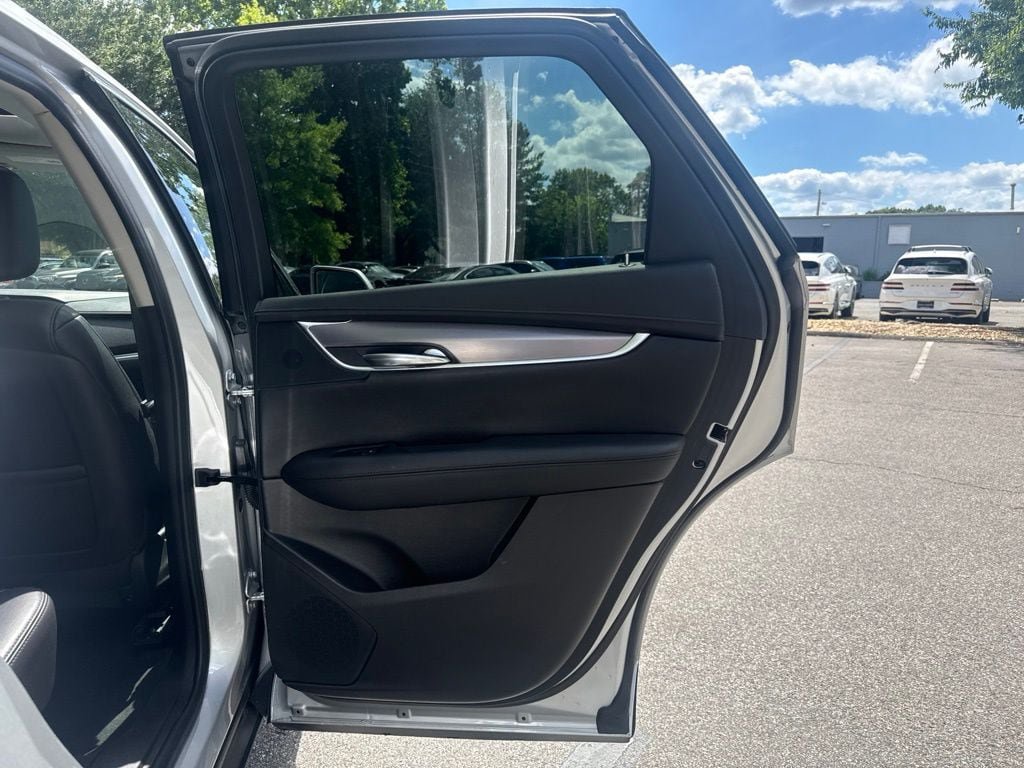 Used 2019 Cadillac XT5 Premium Luxury AWD/4WD image 30