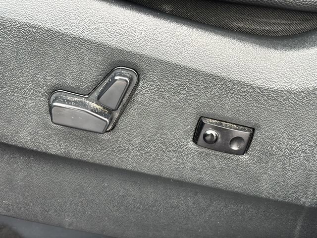Used 2019 Dodge Grand Caravan GT FWD image 12