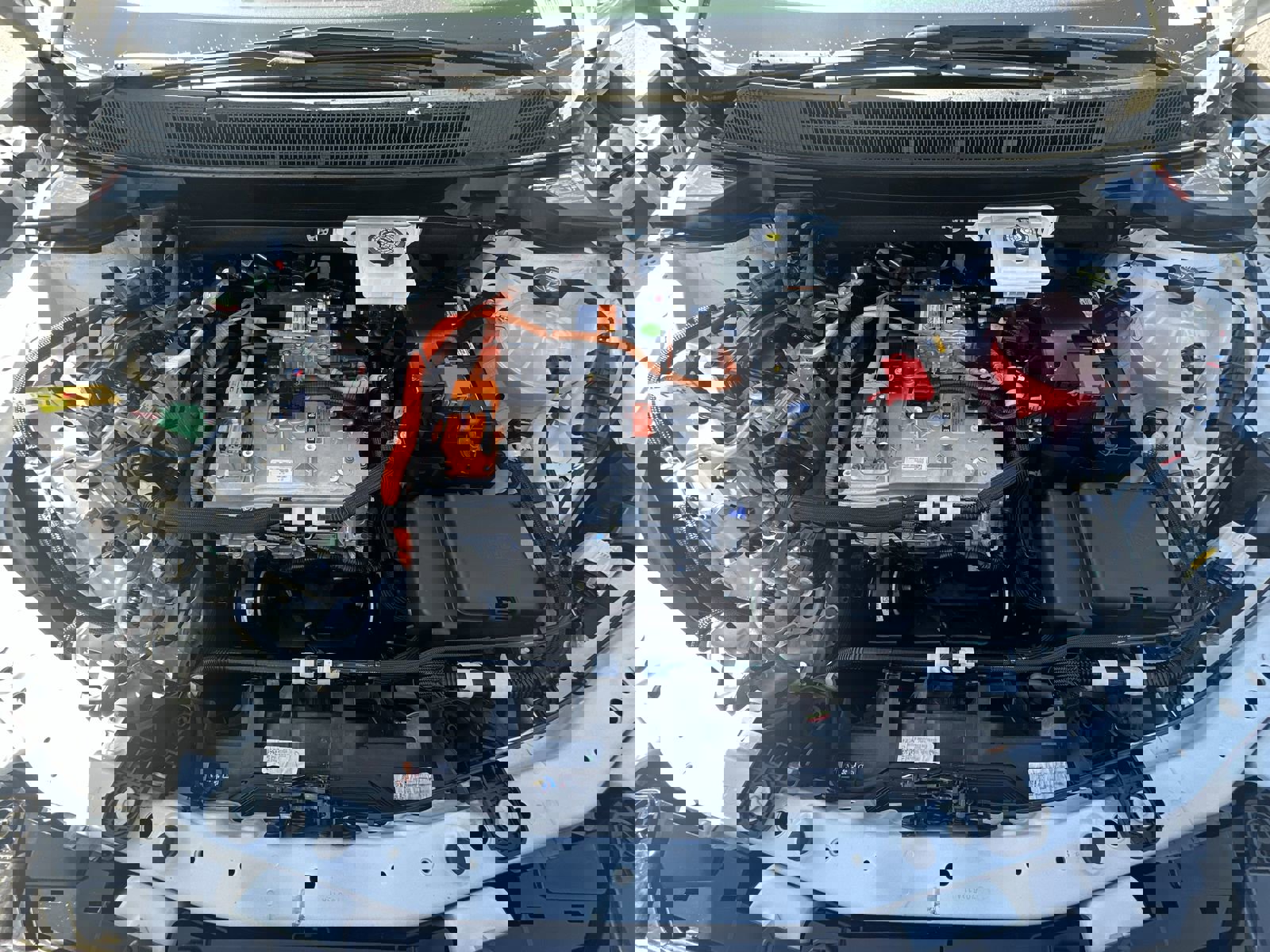 Certified 2025 Chevrolet Equinox EV LT w/ Convenience Package image 33