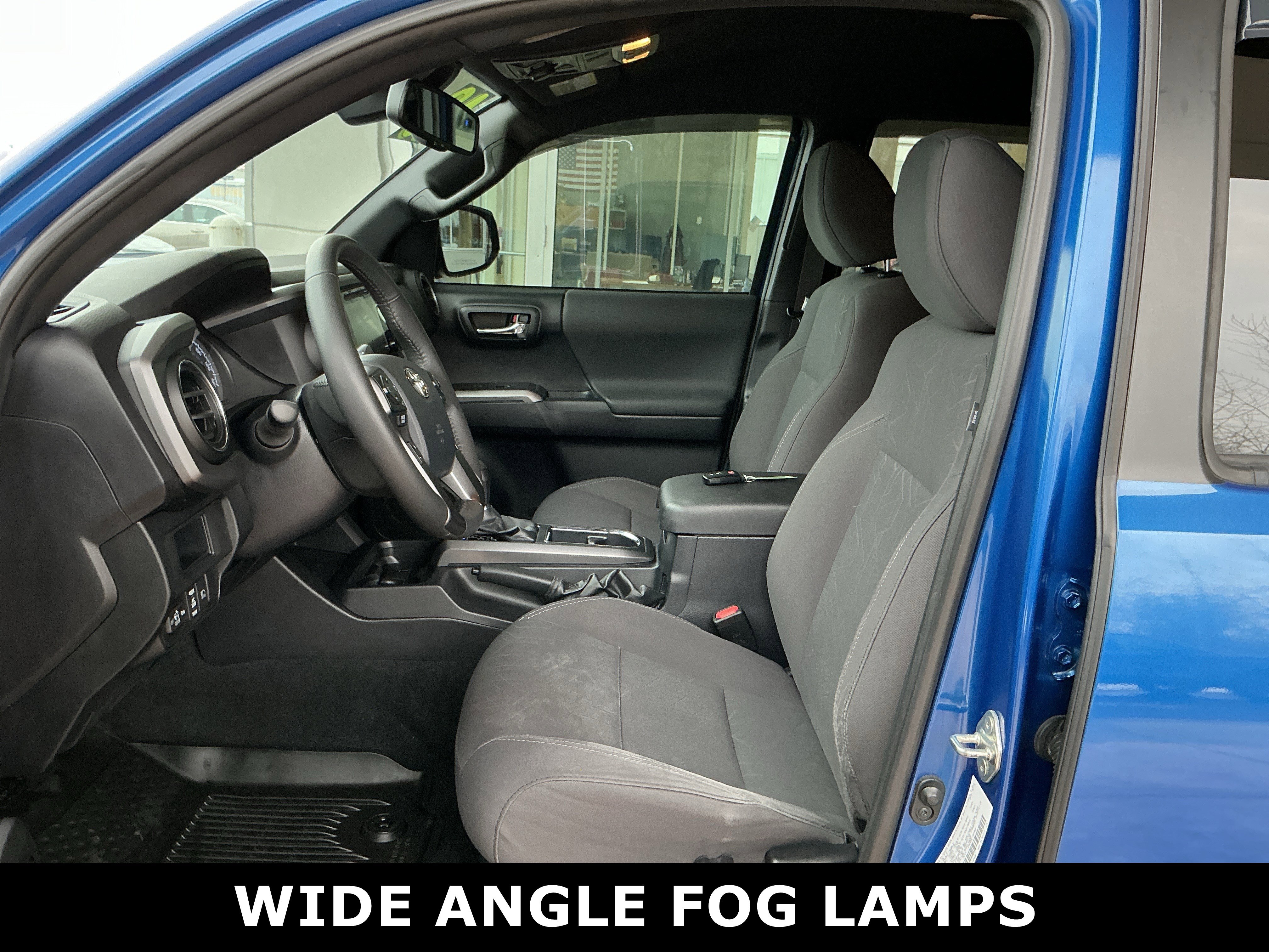 Used 2018 Toyota Tacoma TRD Off-Road image 7