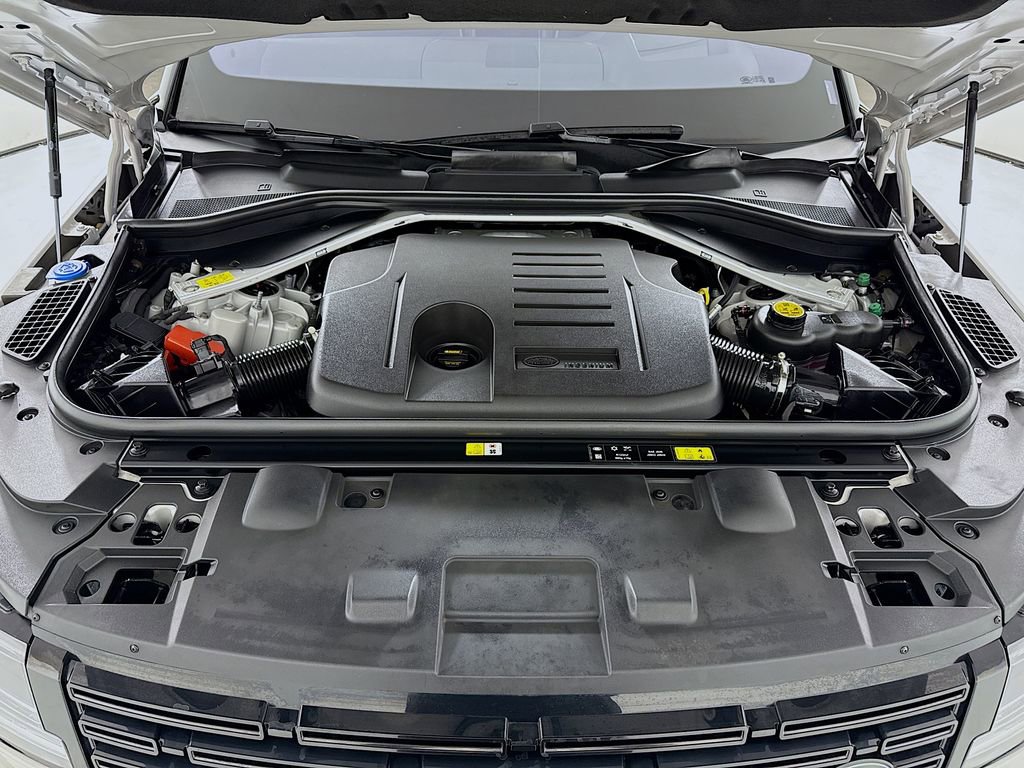 Used 2023 Land Rover Range Rover Sport SE Dynamic image 30
