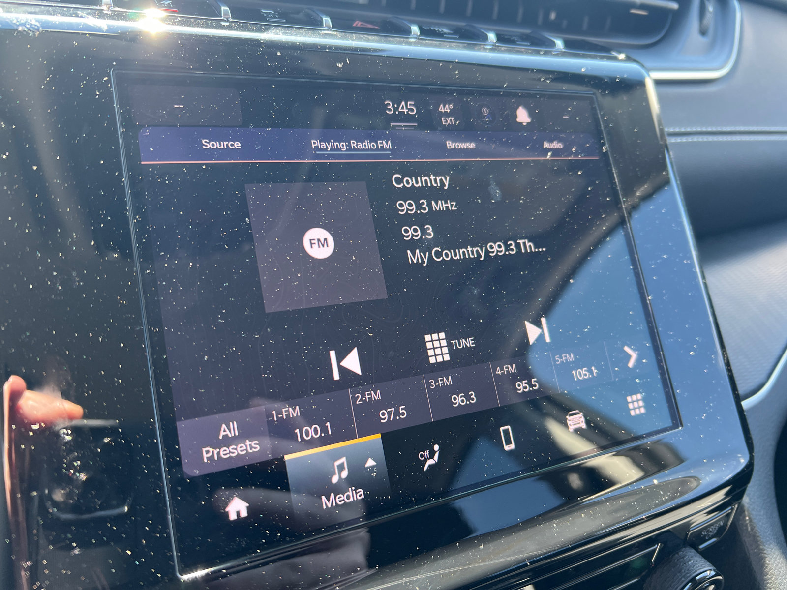 Used 2023 Jeep Grand Cherokee Laredo image 26