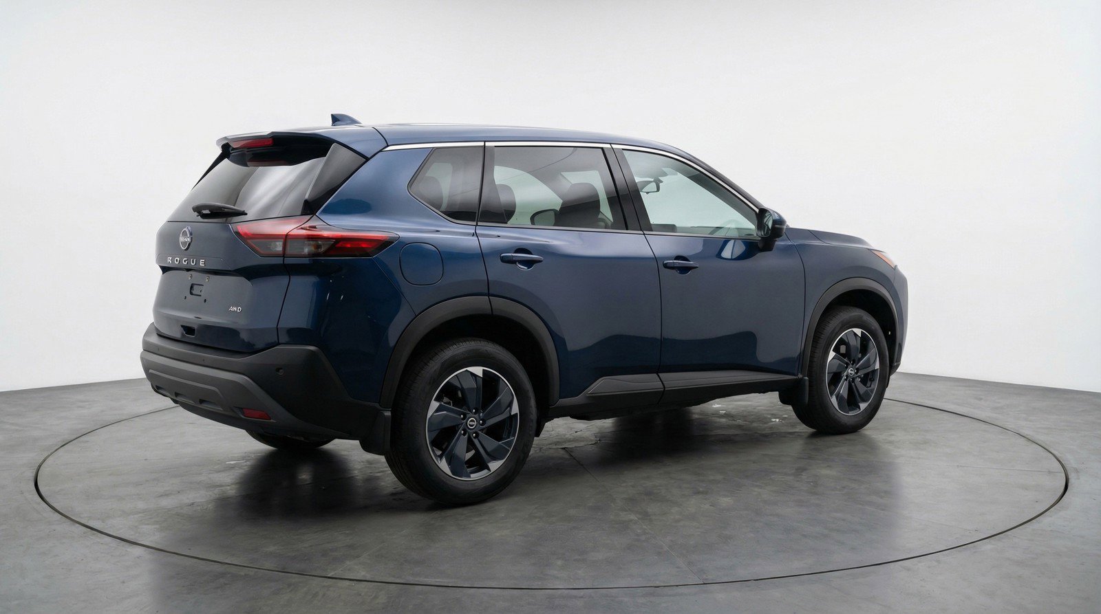 Used 2025 Nissan Rogue SV AWD/4WD image 9