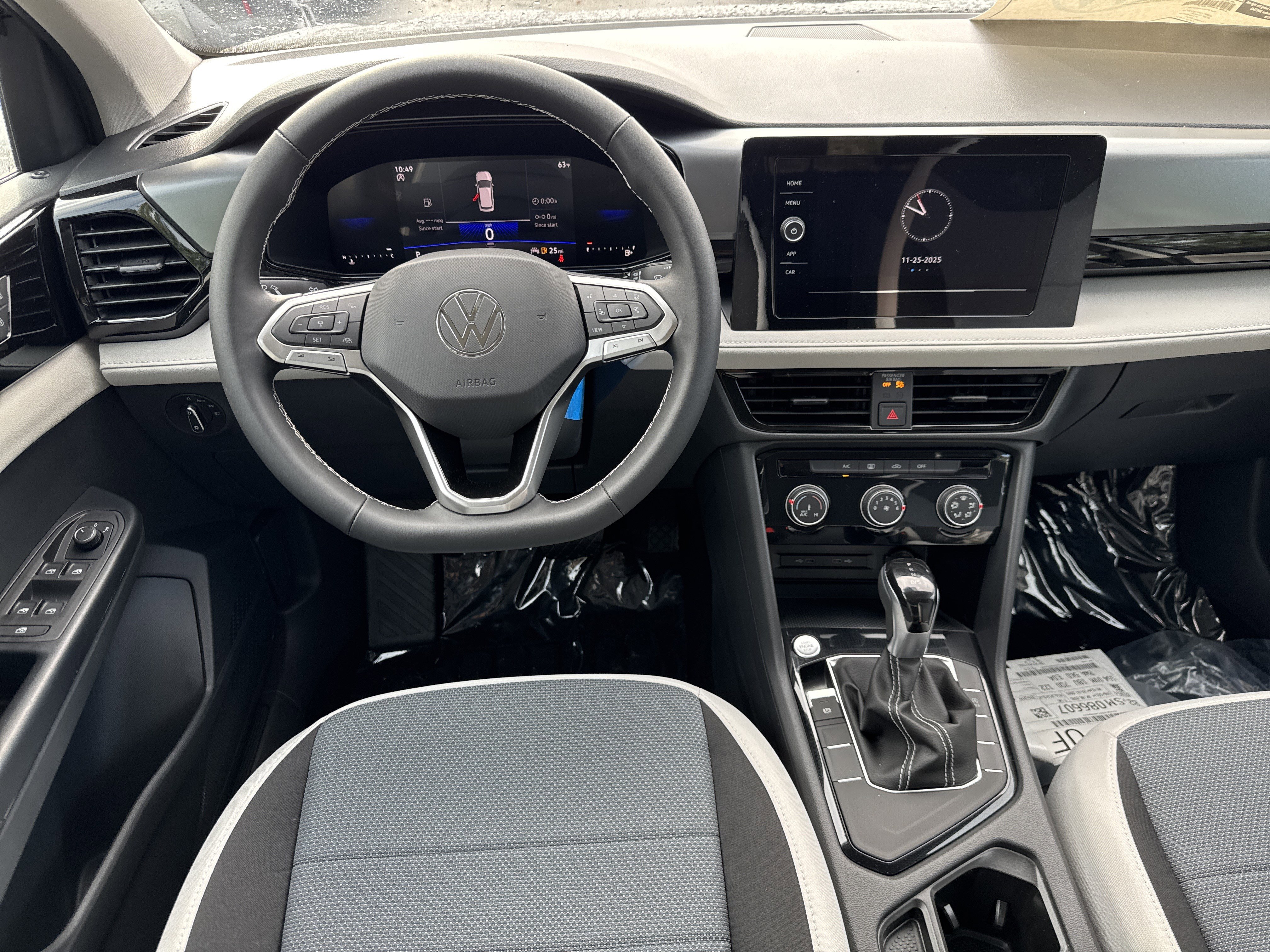 New 2025 Volkswagen Taos S image 6