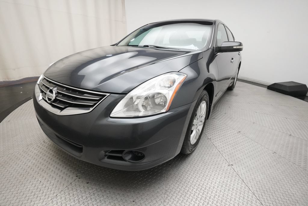 Used 2010 Nissan Altima 2.5 SL w/ SL Pkg FWD image 12