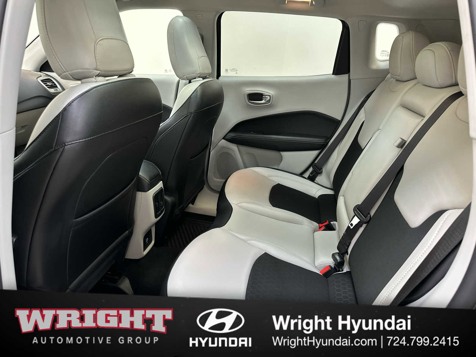 Used 2020 Jeep Compass Latitude image 13