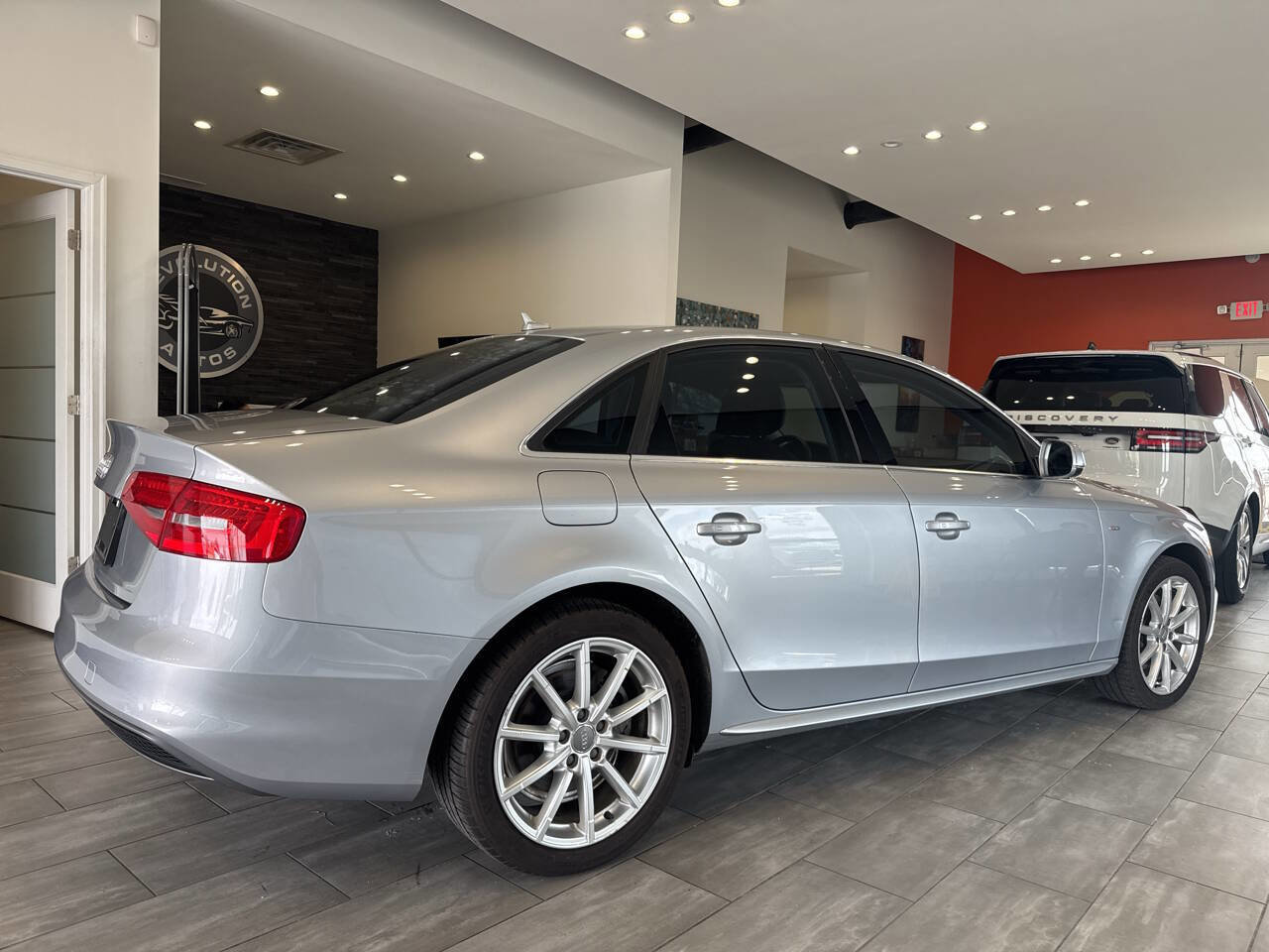 Used 2015 Audi A4 2.0T Premium image 16
