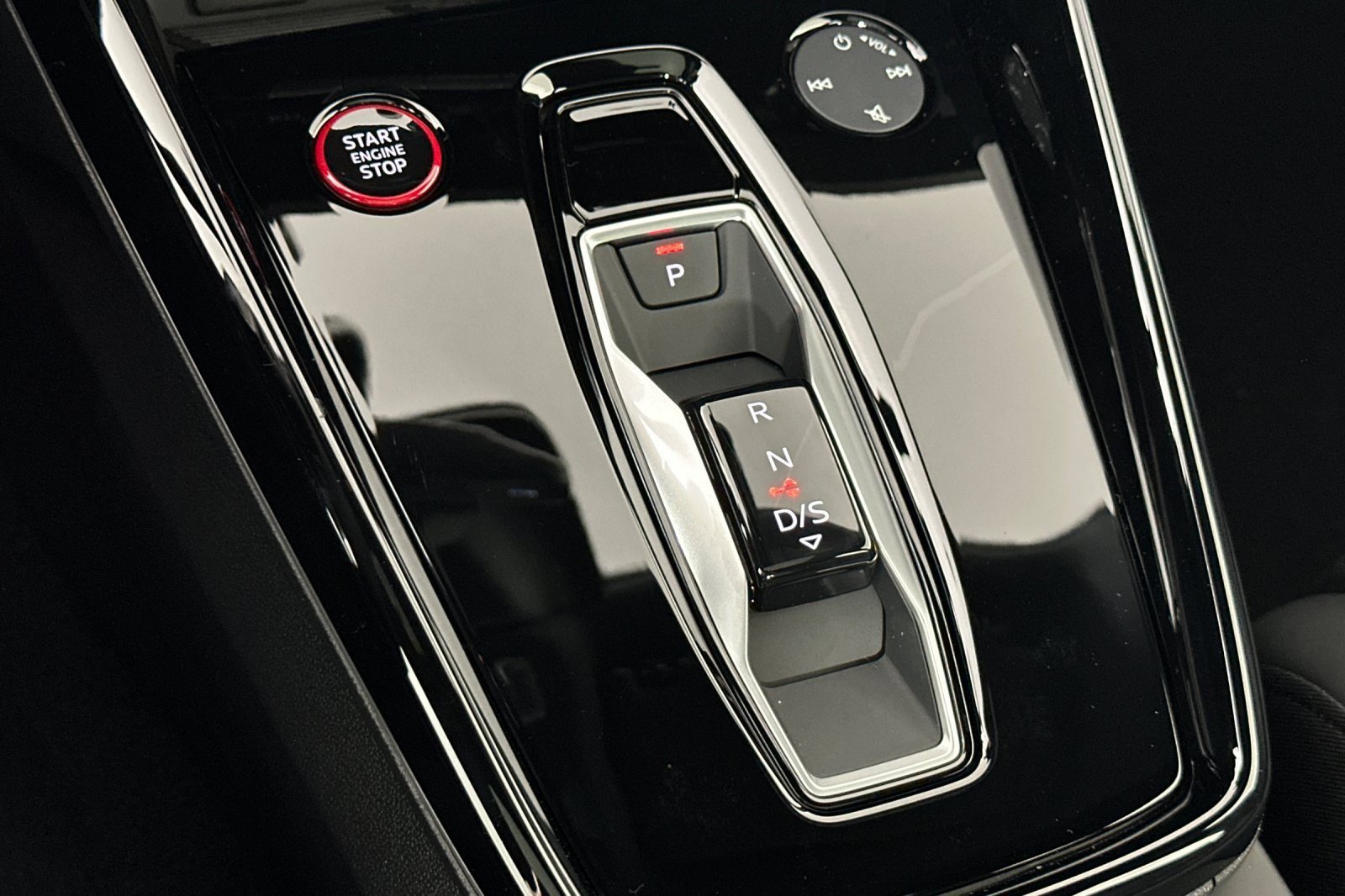 New 2026 Audi RS 3 image 20