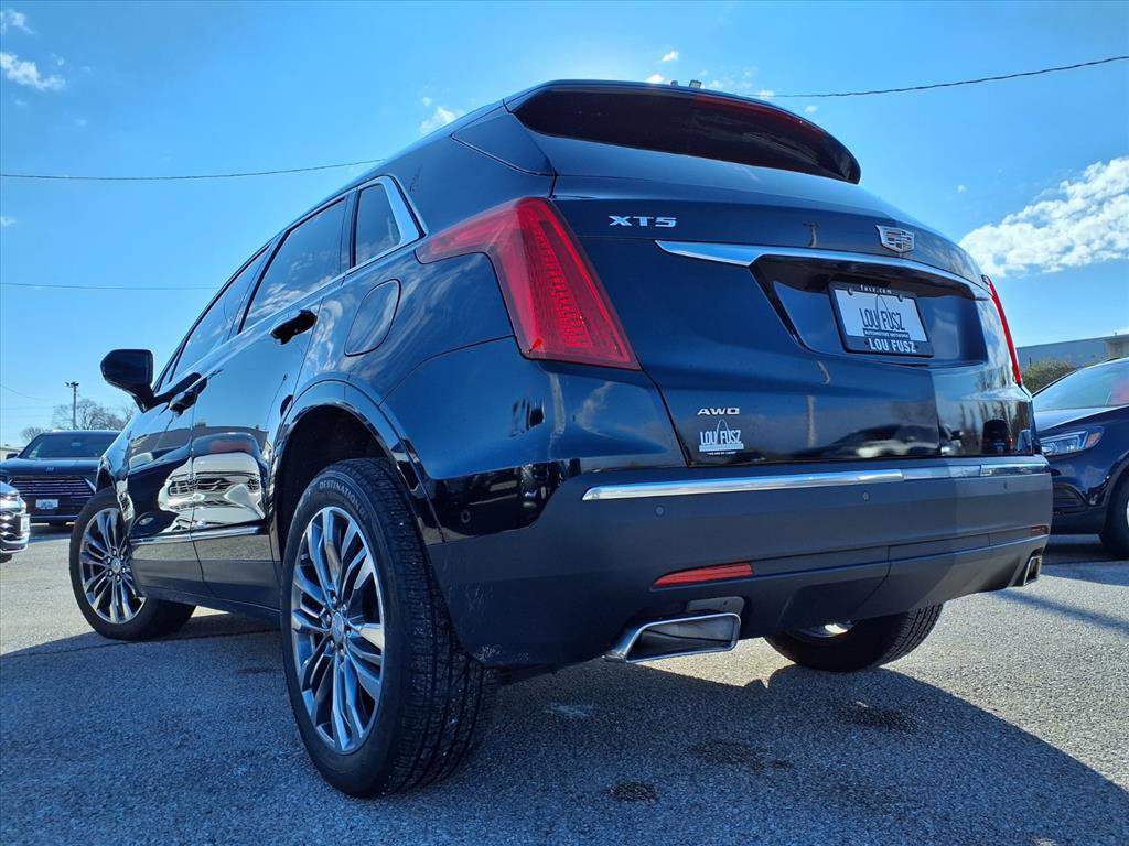 Used 2019 Cadillac XT5 Premium Luxury w/ Driver Assist Package image 37