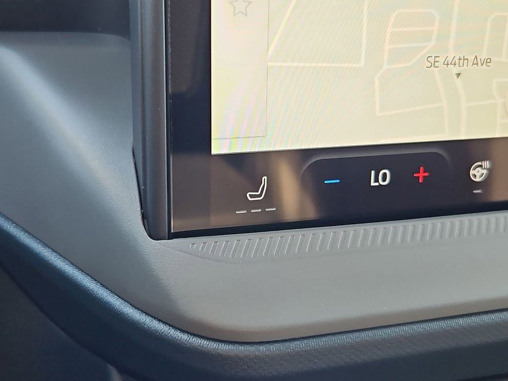 New 2025 Ford Maverick Lariat w/ Black Appearance Package image 22