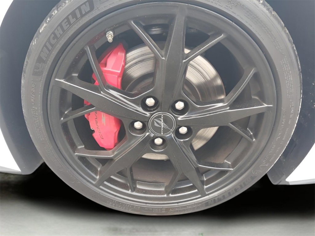 Used 2021 Chevrolet Corvette Stingray Premium Cpe w/ Z51 Performance Package image 12