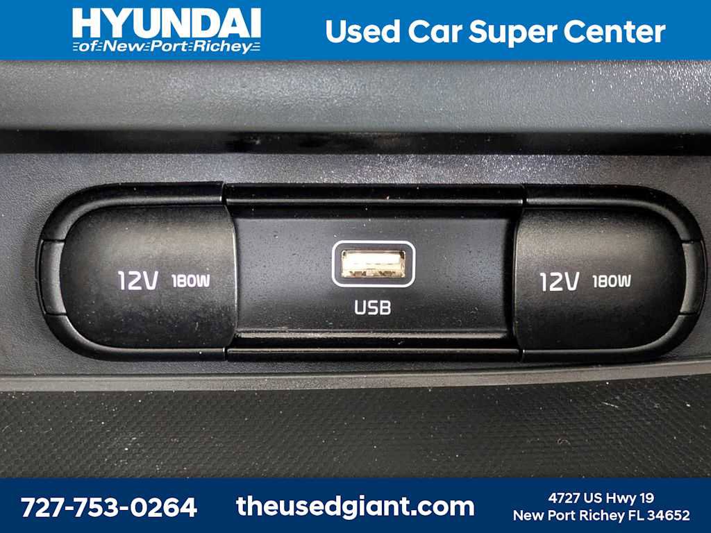 Used 2024 Kia Soul LX w/ Option Group 015 image 21