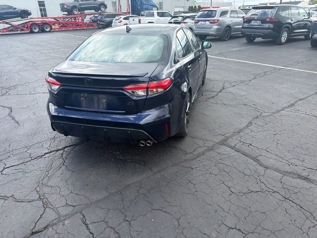 Used 2023 Toyota Corolla SE FWD image 6