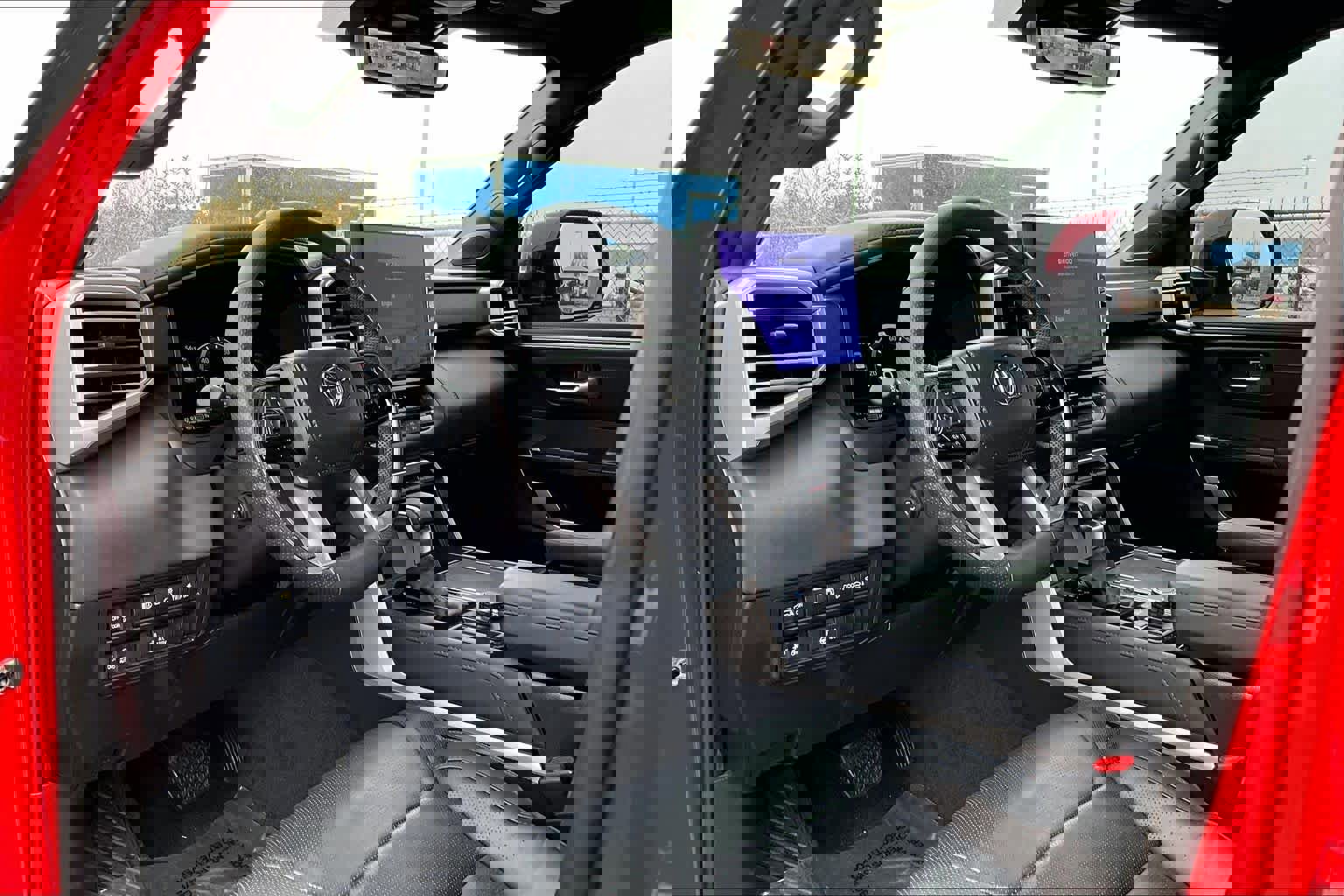 Used 2025 Toyota Sequoia Platinum image 17