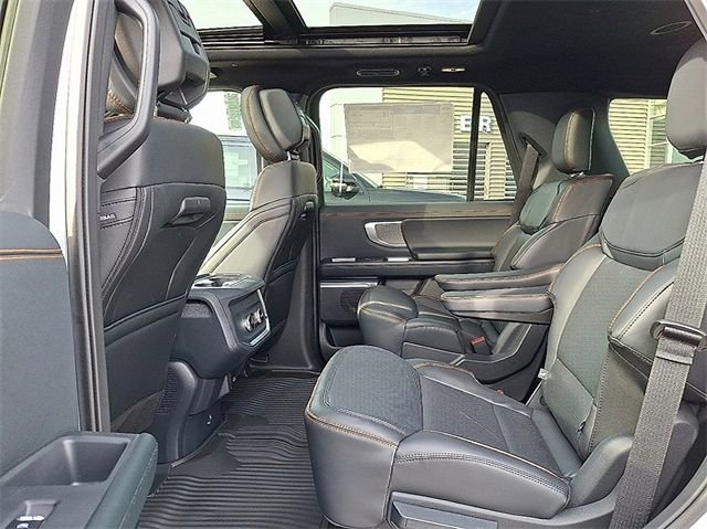 New 2026 Ford Expedition Tremor image 6