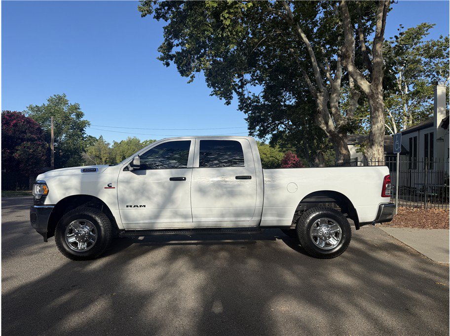 Used 2022 RAM 3500 Tradesman AWD/4WD image 2