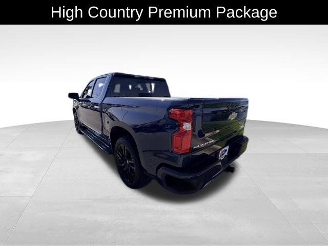 Used 2022 Chevrolet Silverado 1500 High Country w/ High Country Premium Package AWD/4WD image 5