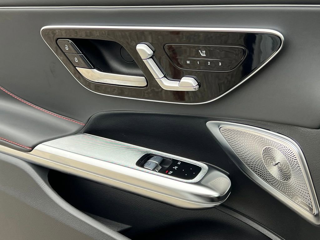 Used 2024 Mercedes-Benz CLE 53 AMG 4MATIC image 31