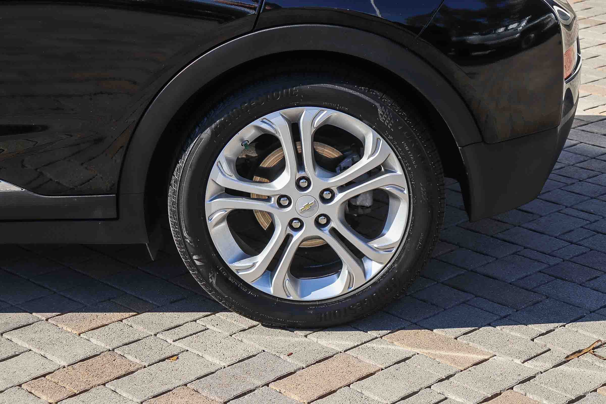 Used 2019 Chevrolet Bolt LT image 11