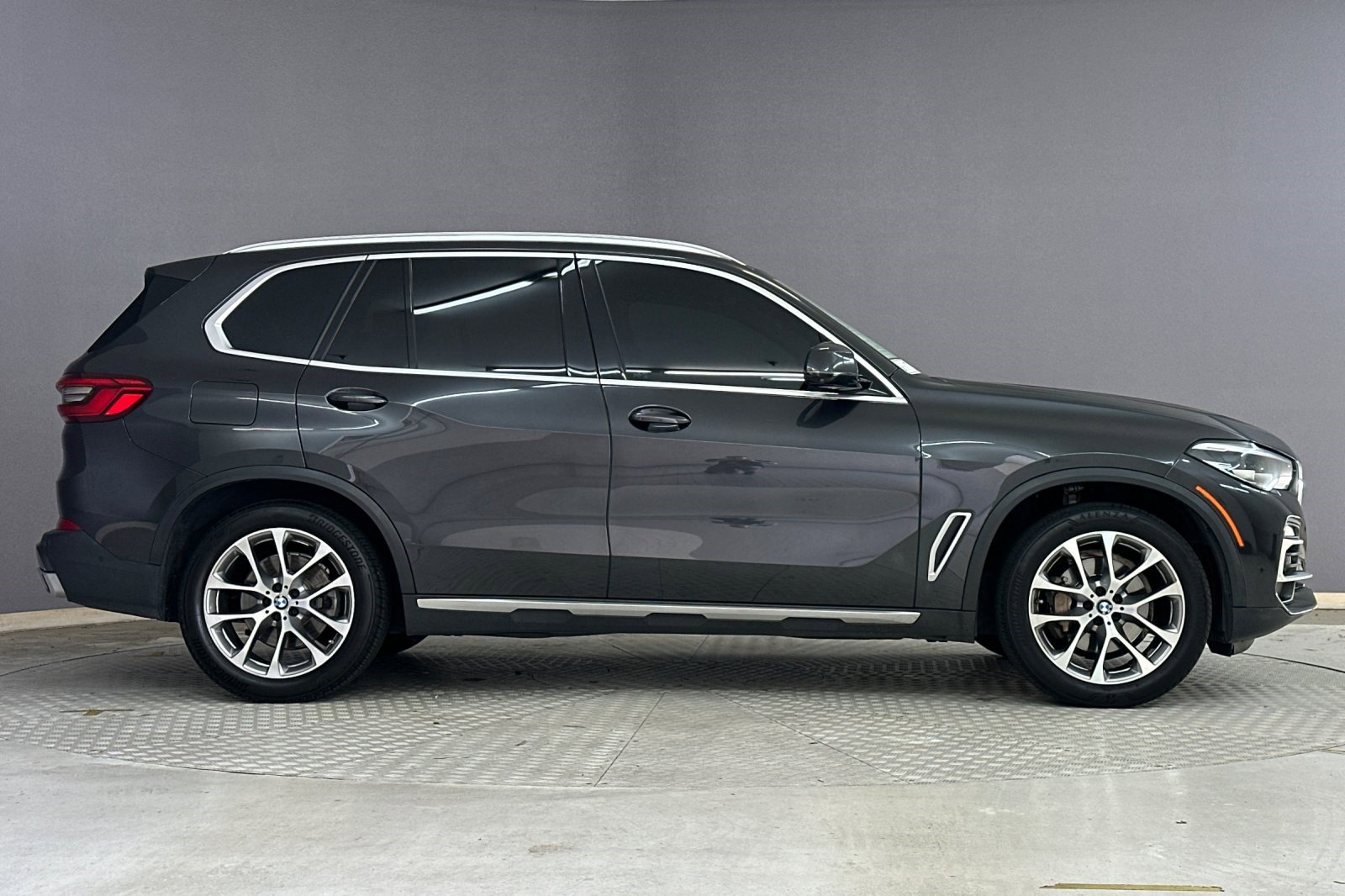 Used 2019 BMW X5 xDrive40i w/ Convenience Package image 7