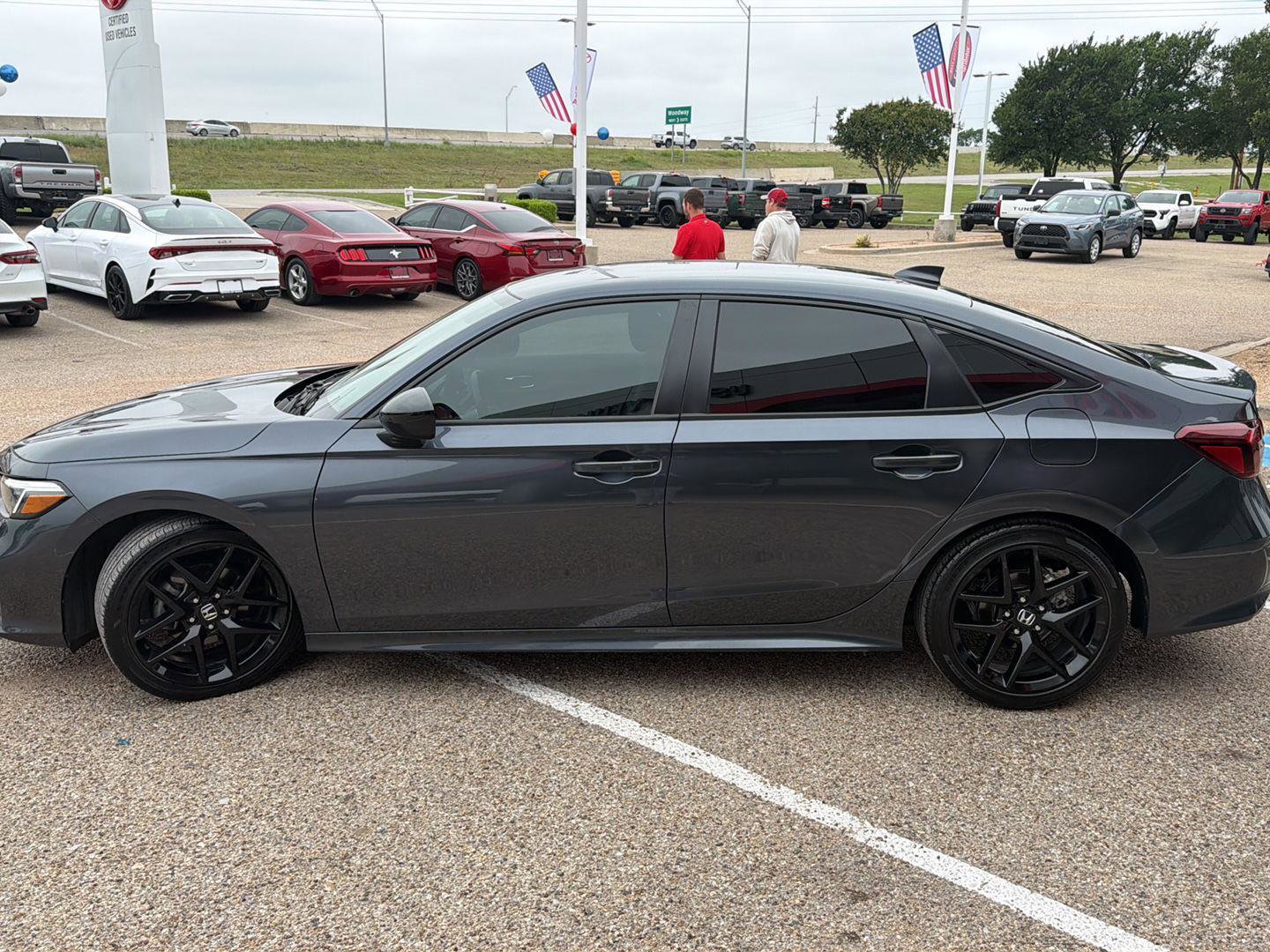 Used 2025 Honda Civic Sport image 6