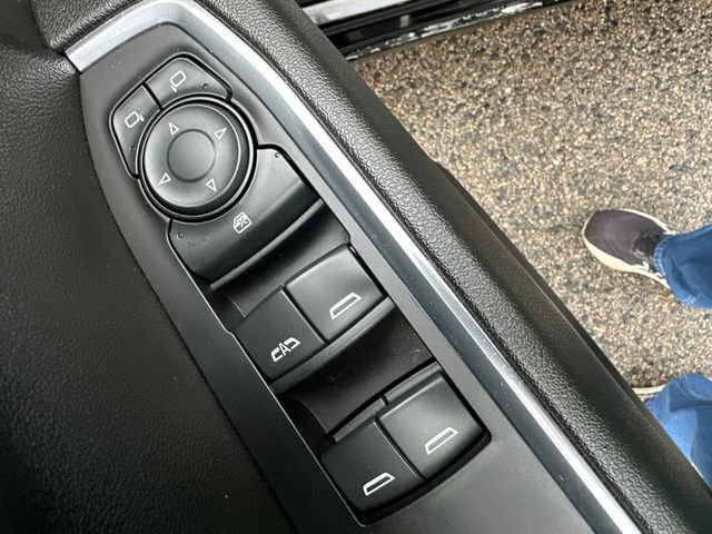 Used 2024 Chevrolet Silverado 1500 LT image 25