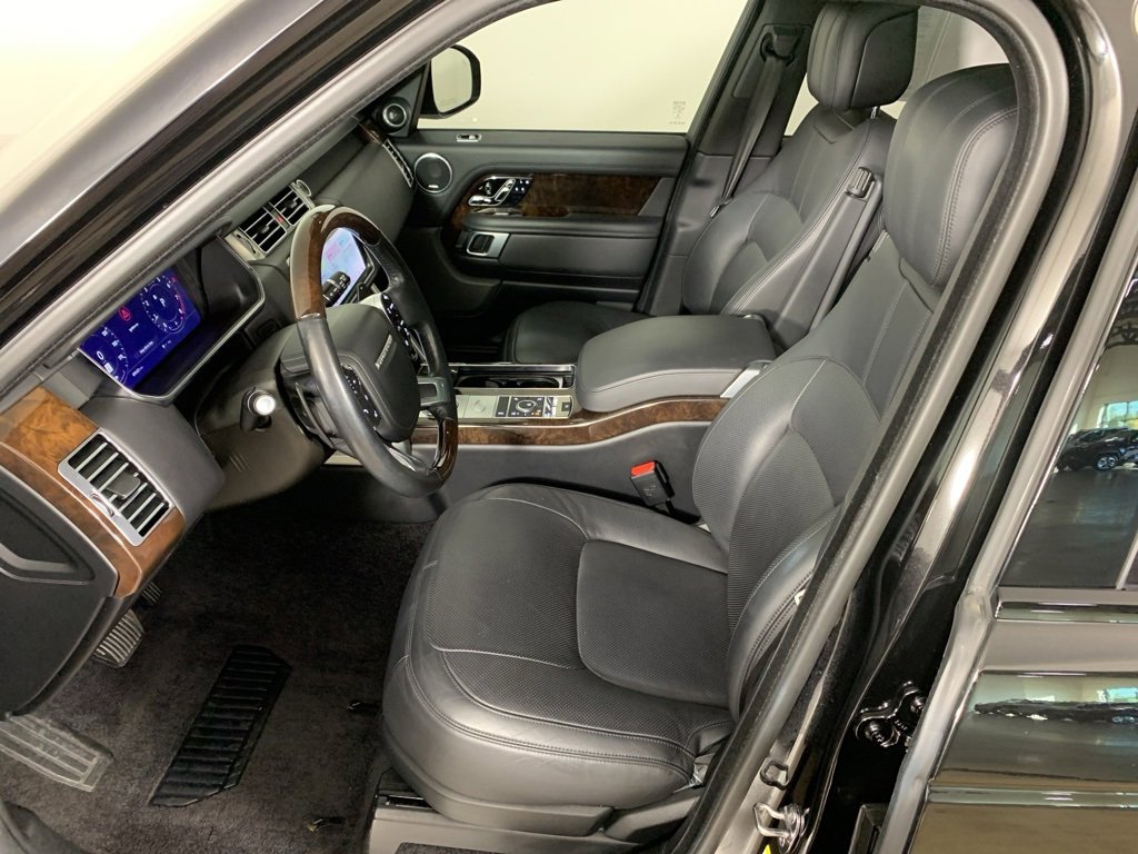 Used 2019 Land Rover Range Rover Supercharged image 17