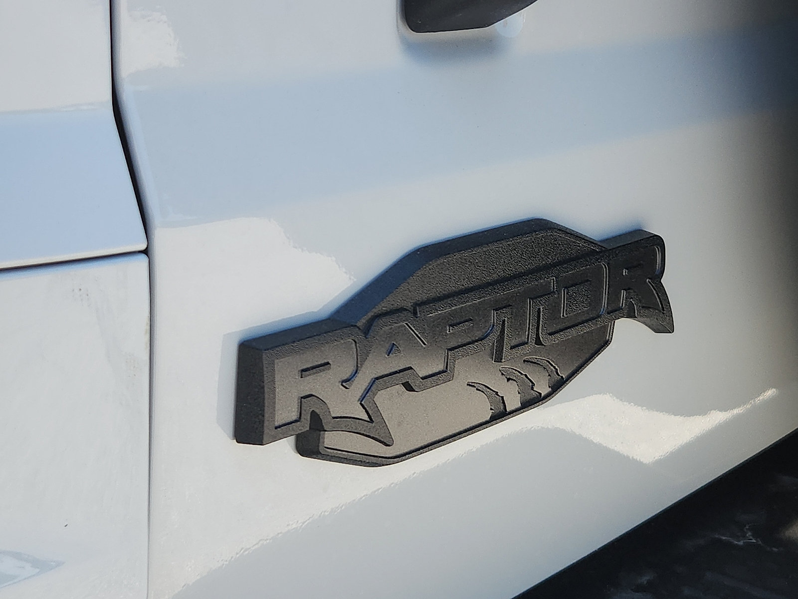 New 2026 Ford Bronco Raptor w/ Interior Carbon Fiber Pack AWD/4WD image 19