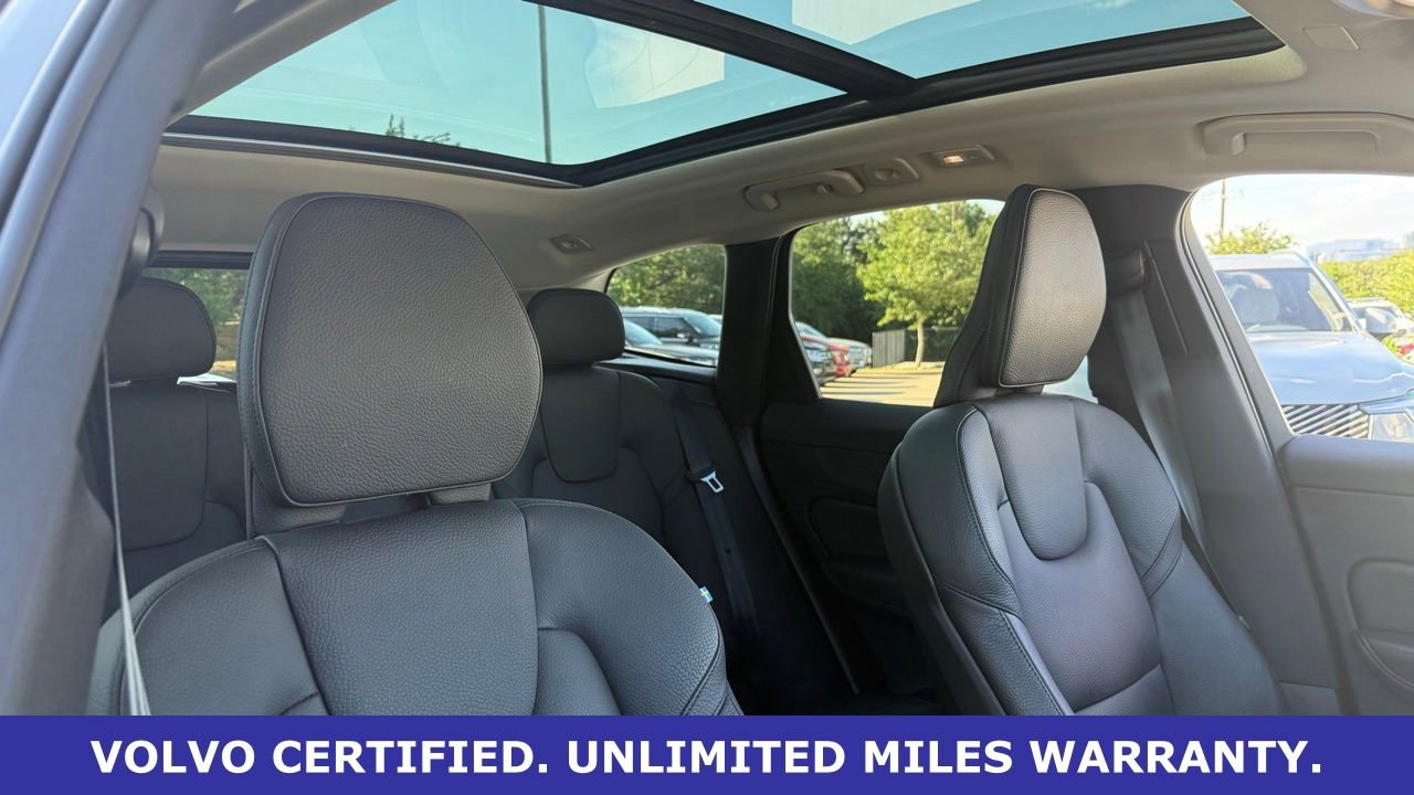 Certified 2024 Volvo XC60 B5 Plus w/ Climate Package AWD/4WD image 12