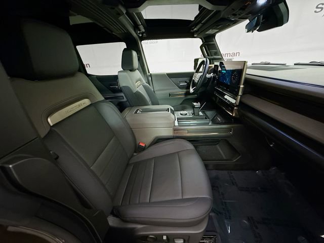 Used 2025 GMC Hummer EV 2X w/ Extreme Off-Road Package image 32