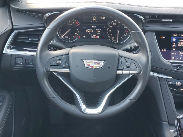 Certified 2025 Cadillac XT6 Luxury AWD/4WD image 28