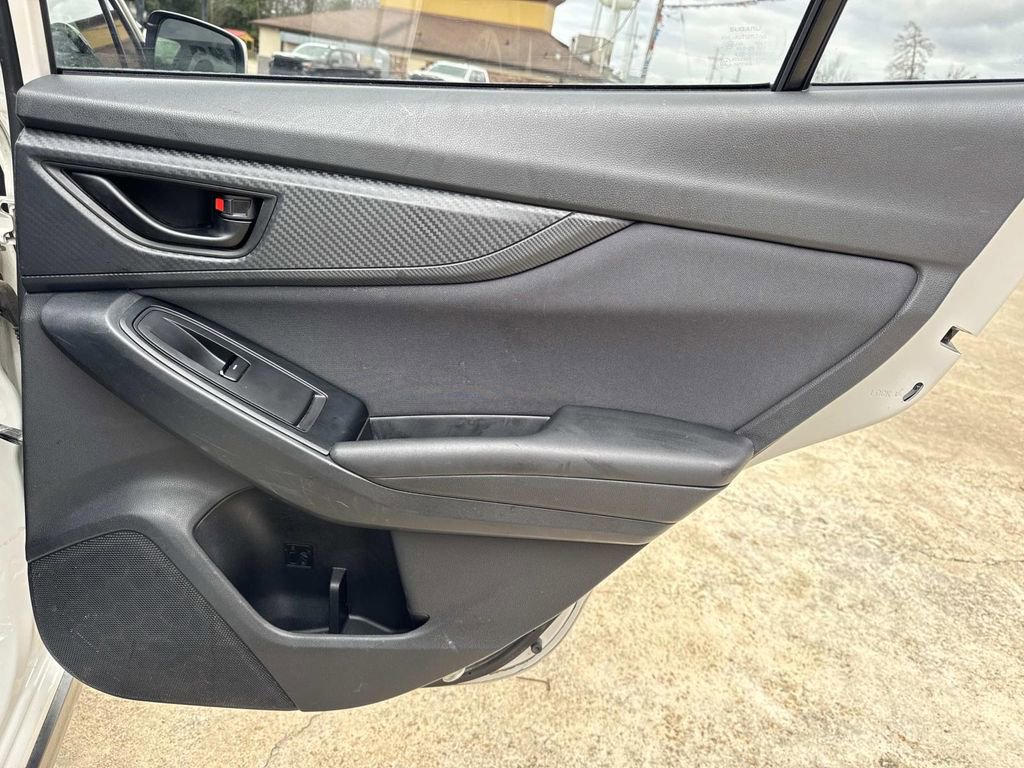 Used 2019 Subaru Crosstrek 2.0i Premium image 19