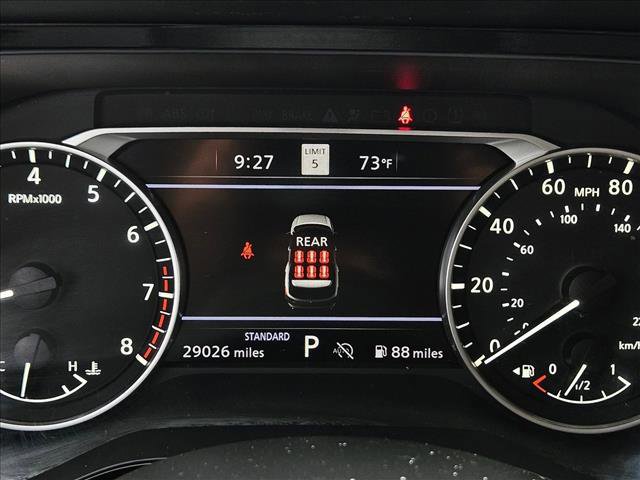 Used 2024 Nissan Pathfinder SL FWD image 11