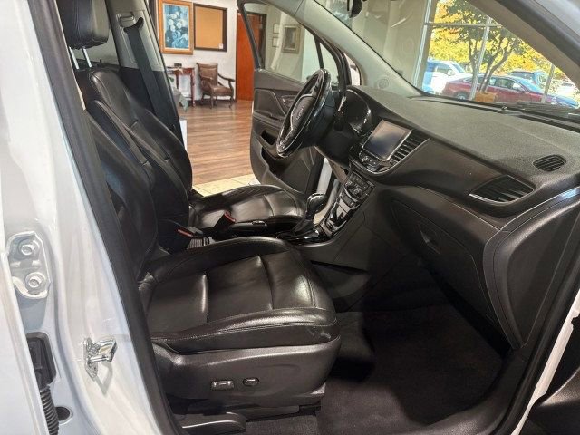 Used 2020 Buick Encore Essence image 25