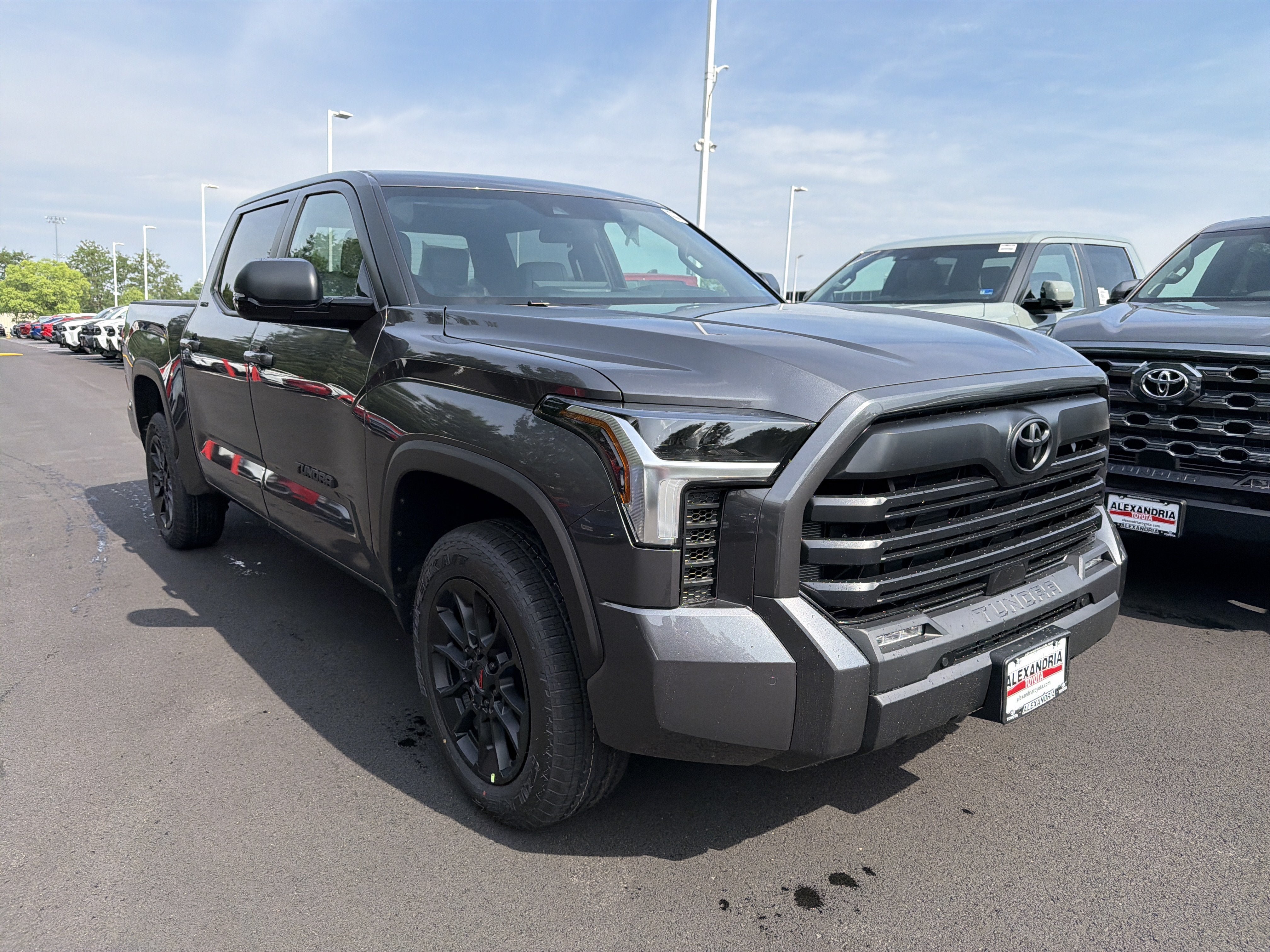 New 2026 Toyota Tundra SR5 AWD/4WD image 3