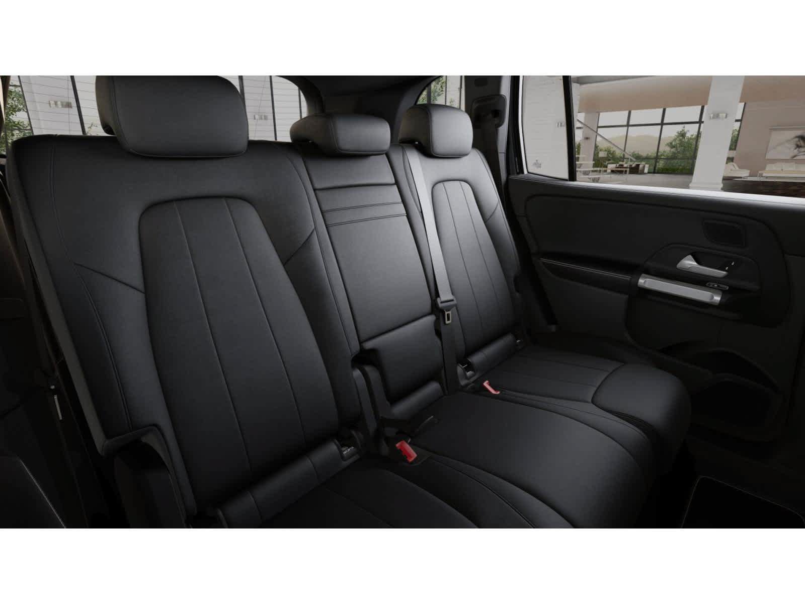 New 2026 Mercedes-Benz GLB 250 4MATIC image 4